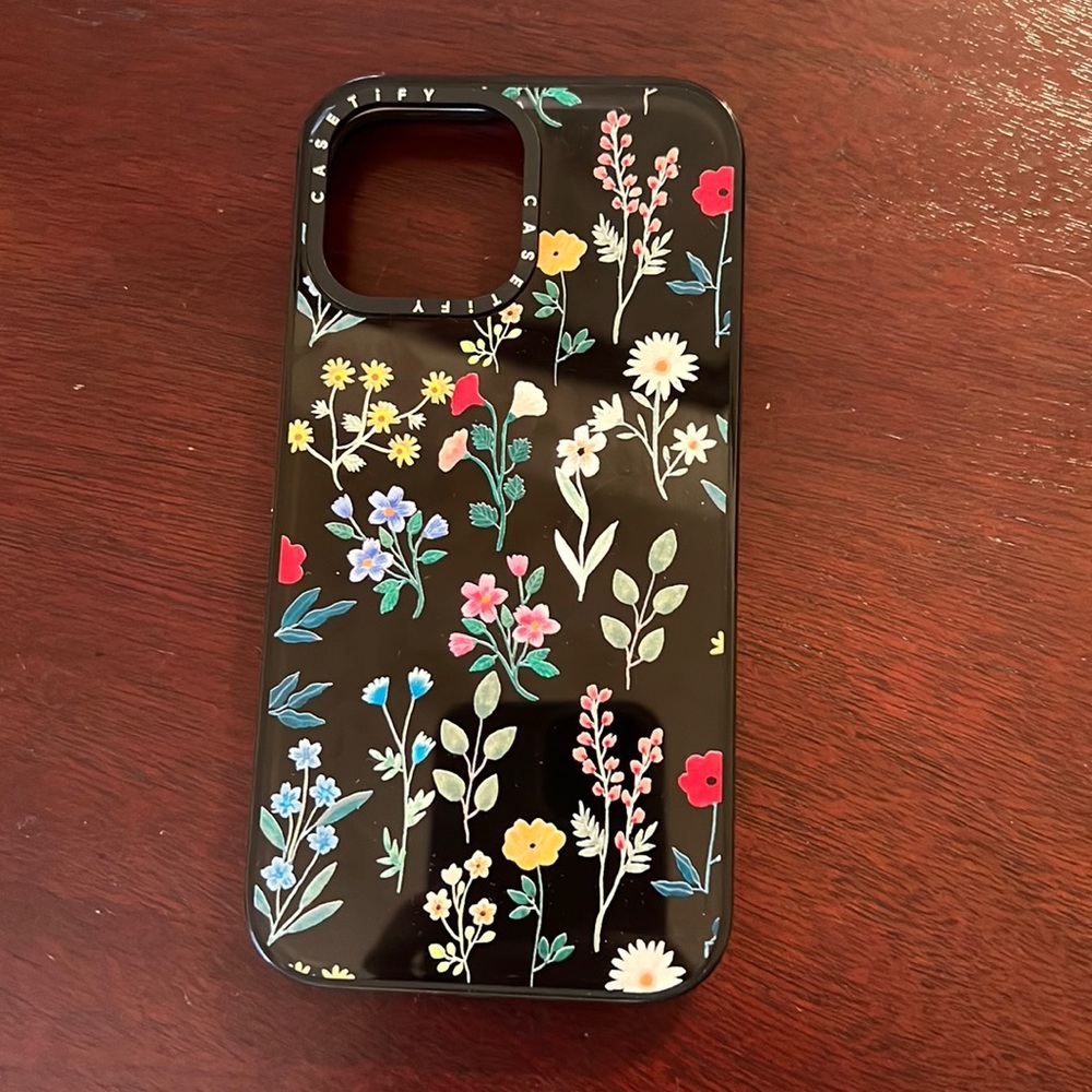 iphone 13 pro max case with small scratches casetify
